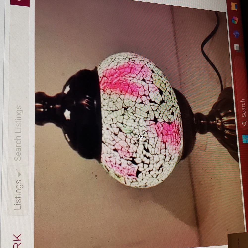 Mosaic Glass Table Lamp with Colorful Accents. TIFFANY STYLE - Picture 3 of 4